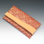 数珠・数珠入れ　正絹牡丹唐草 数珠入れ　えんじ 